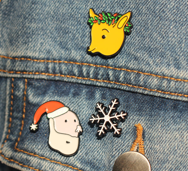 Frozen Snow Flake Pin: Xmess Special